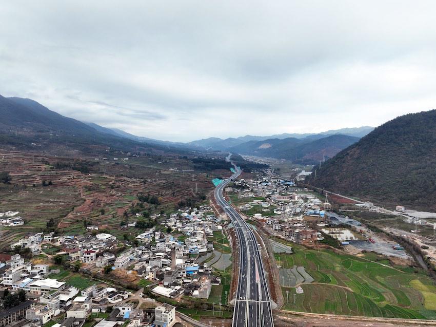 九寨沟县公路运输管理事业单位最新领导及其领导下的新气象